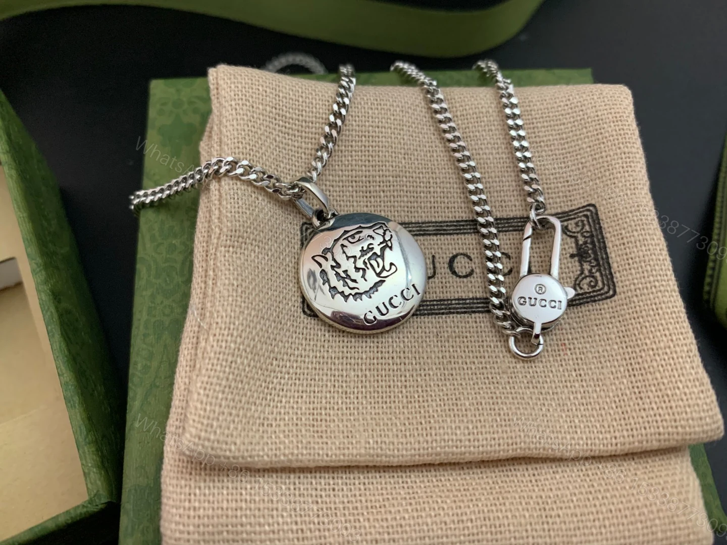 View 7 of EN – Lux Gucci Necklaces 011