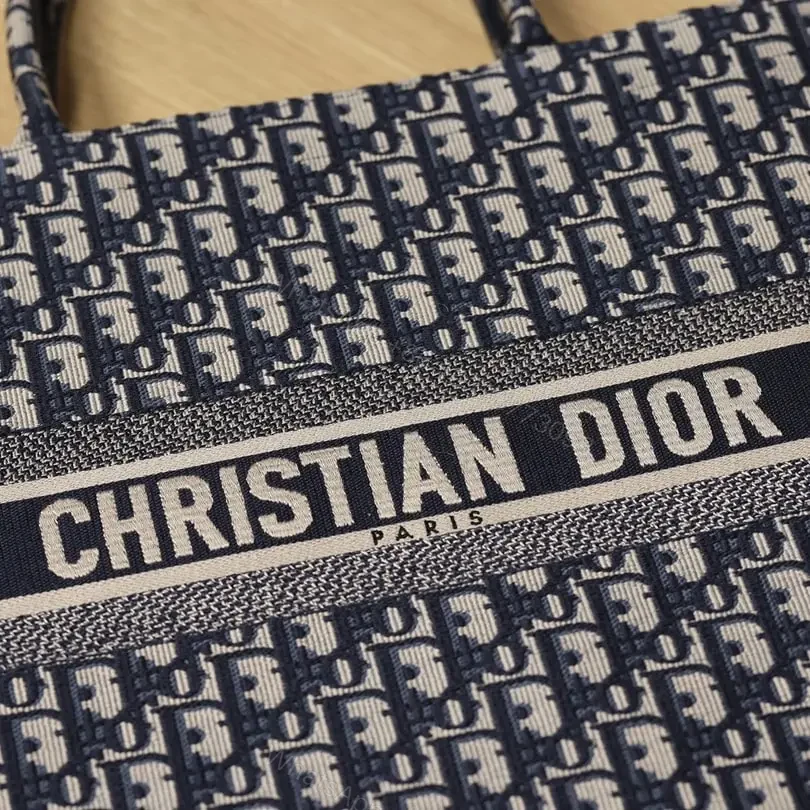 View 9 of 高仿Dior*BookTote系列Oblique印花經典款L免檢版