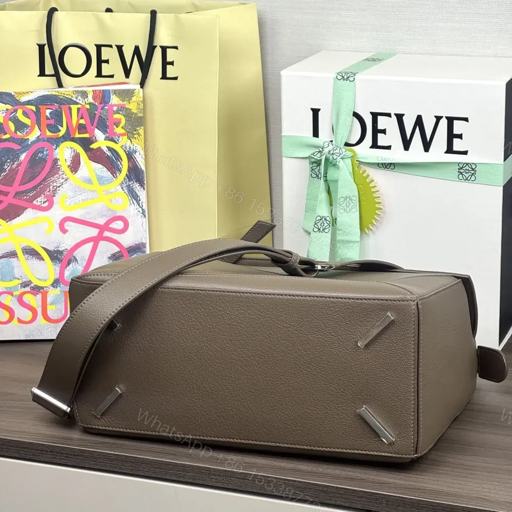 View 5 of 高仿Loewe*Puzzle系列6975單肩包褐色大號免檢版