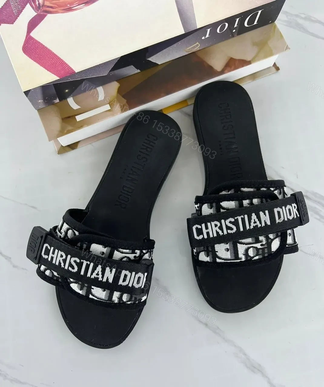DIOR — view 1