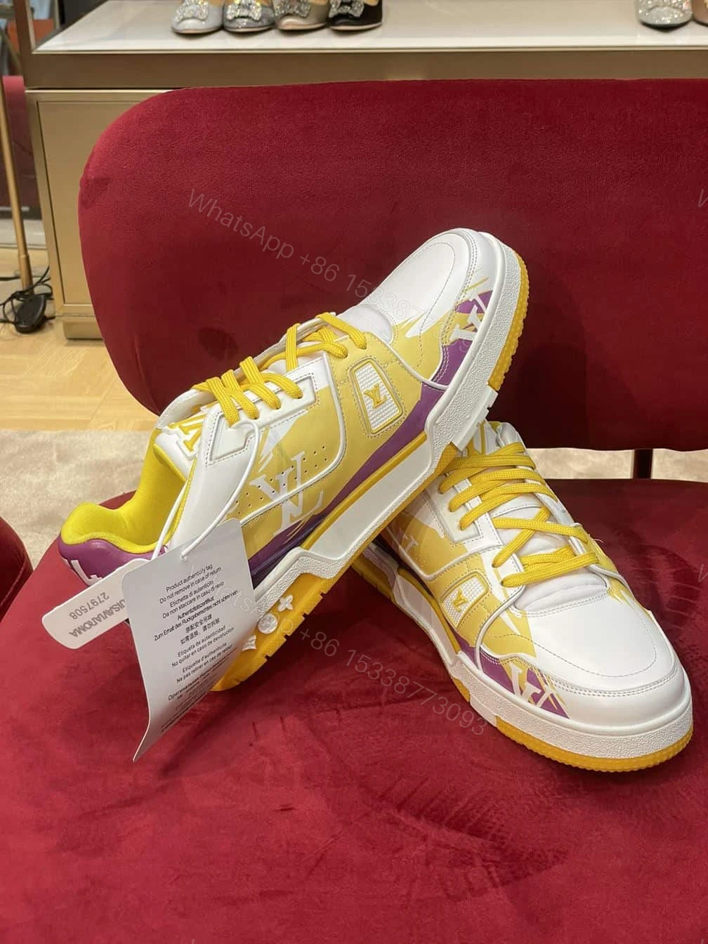 View 3 of LOUIS VUITTON TRAINER SNEAKER – LSVT314