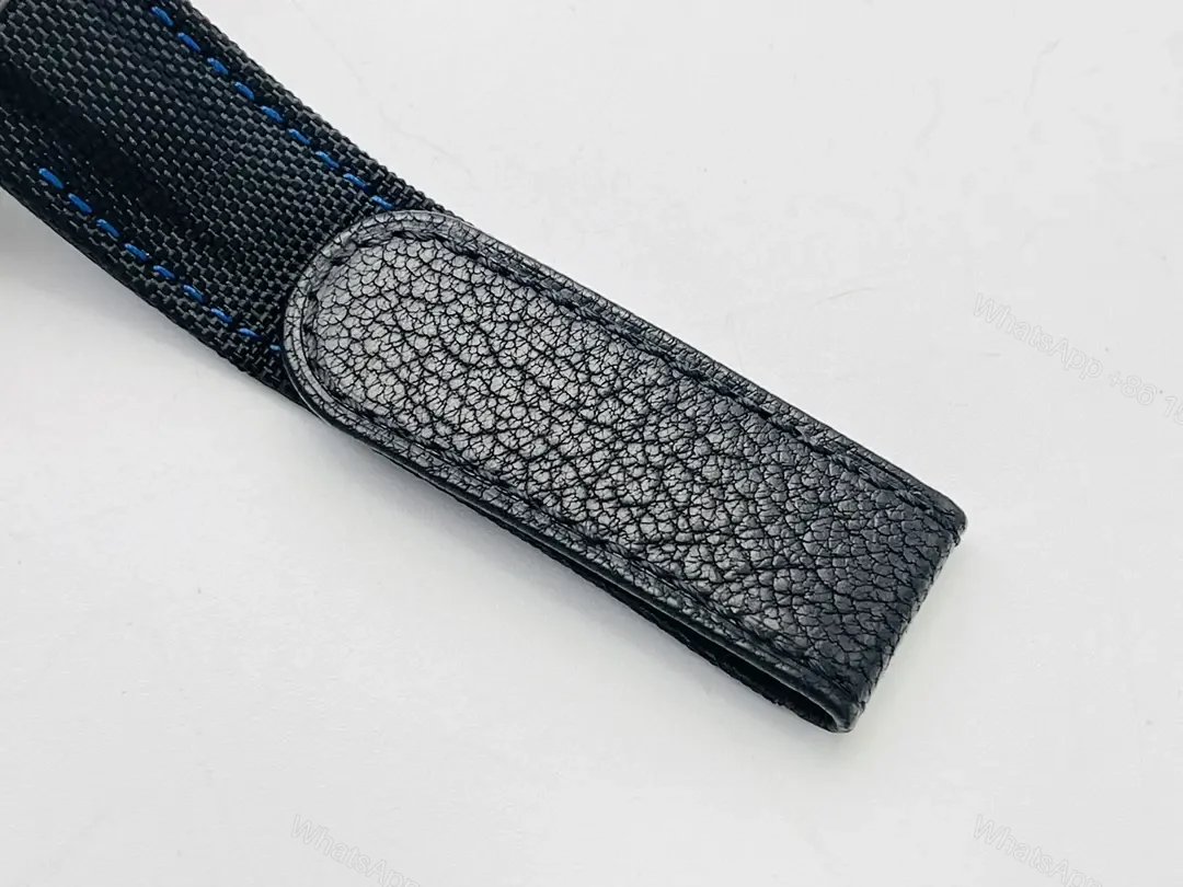 View 8 of Fake Rolex Submariner Carbon Ultra Light 40mm ROLEX-CARBON-40