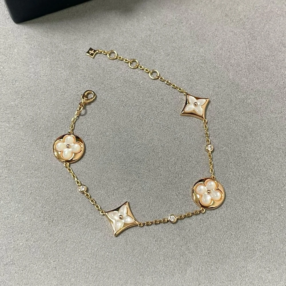 View 3 of Louis Vuitton Color Blossom BB Bracelet Q95596