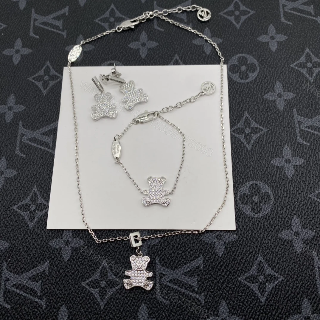 View 5 of Combo EN – Lux LV Necklaces 111