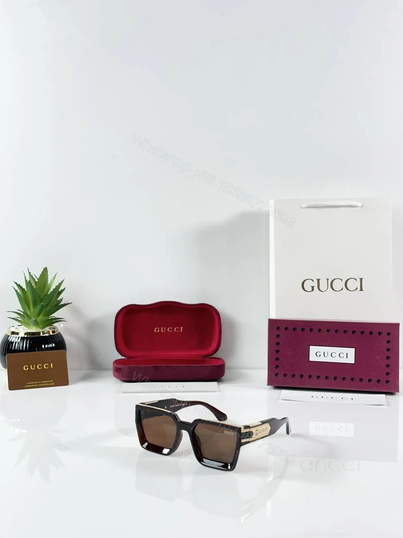 First Copy Gucci 02 Gold Brown Sunglasses — view 1