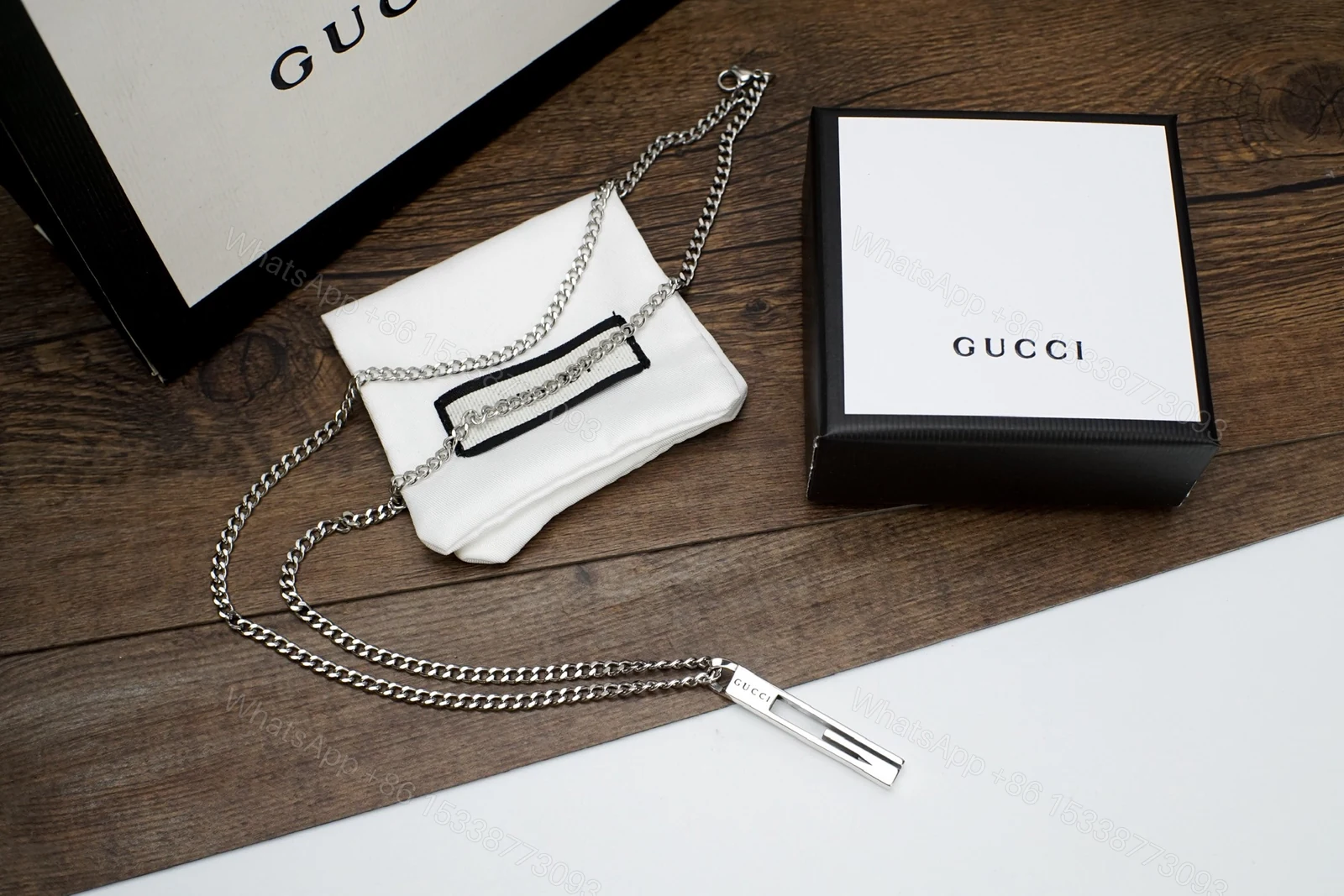 Gucci高仿簡約金屬設計項鍊 高級質感百搭時尚款 — view 1