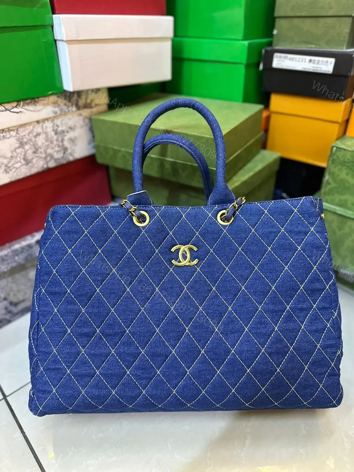 CHANEL — view 1
