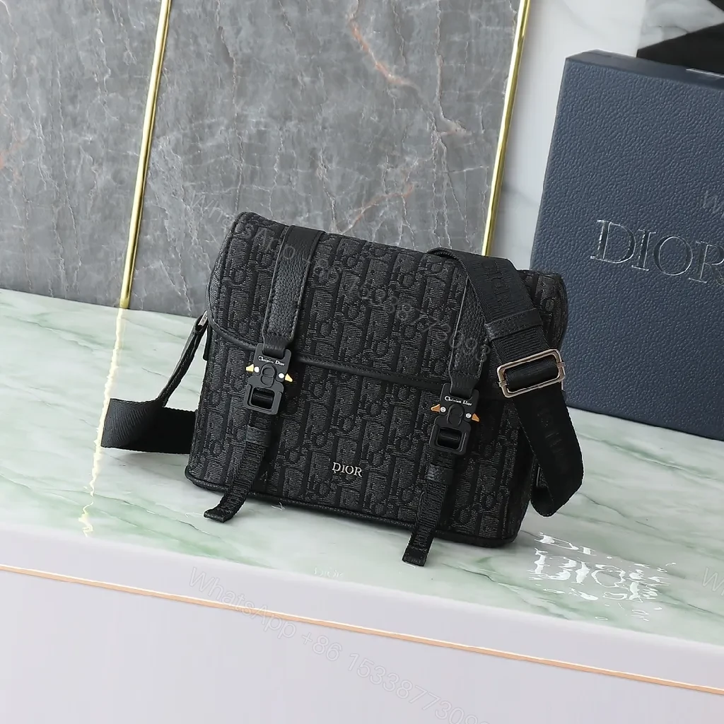 Monochrome Jacquard Messenger: Structured, Subtle Luxury Bag — view 1