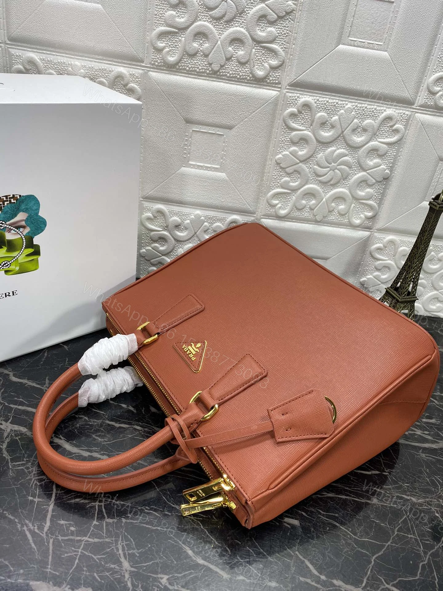 View 4 of PRA GALLERIA 32 BAG IN BRONZE ORANGE SAFFIANO LEATHER