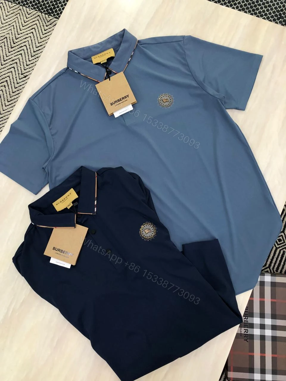 View 9 of FIRST COPY BURBERRY VERY EXCLUSIVE POLOS T-SHIRT