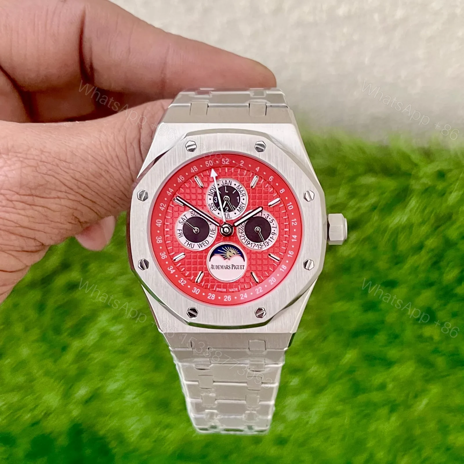 AUDEMARS PIGUET NEW ROYAL LOAK PERPETUAL CALENDAR THAILAND — view 1