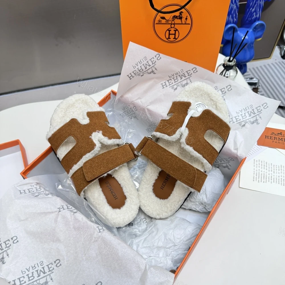 View 3 of HERMES CHYPRE SANDAL SMOKY BROWN AND ECRU H222929ZHE5420