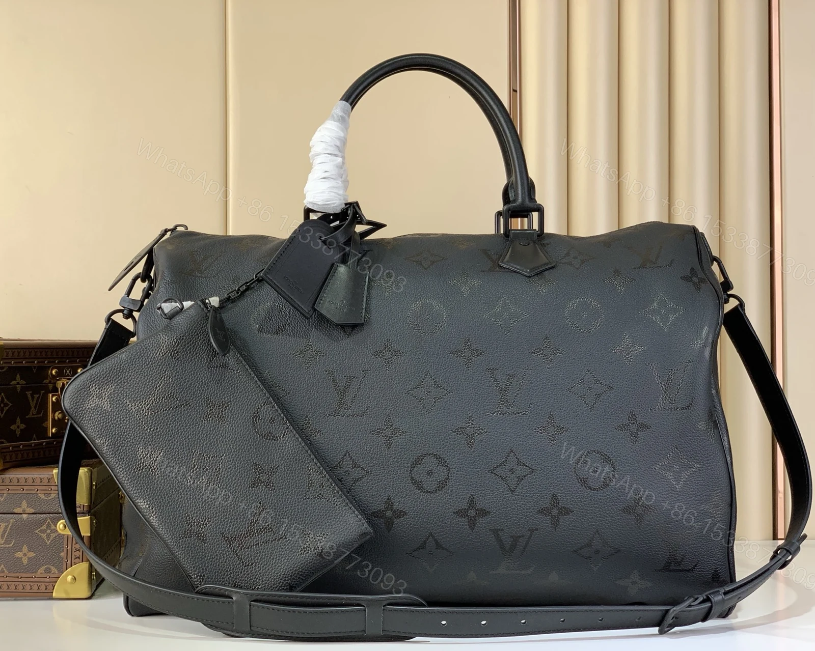 LV原單Keepall Bandoulière 50黑灰老花旅行袋 精品男士款 — view 1