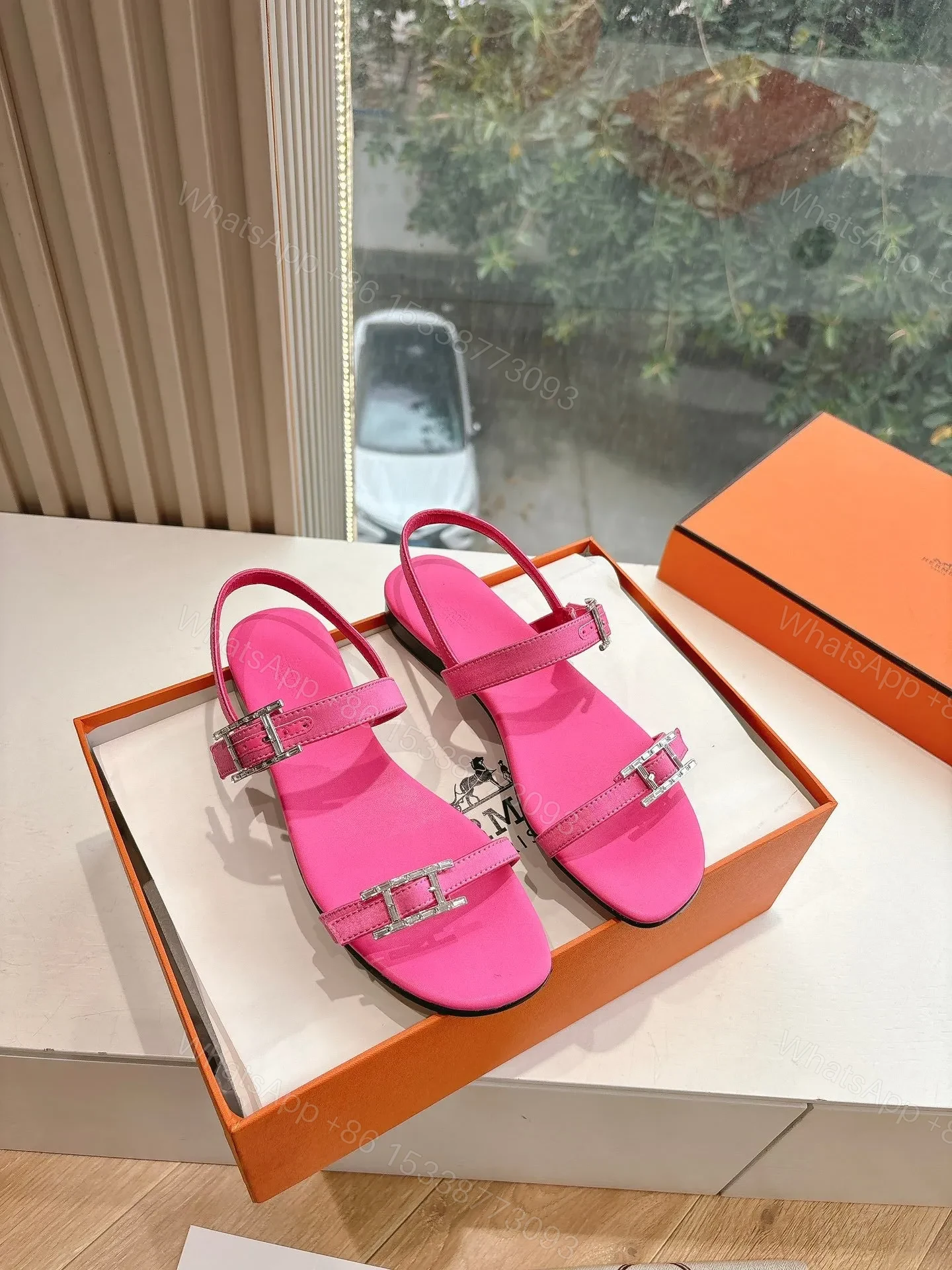 Hermes Women Pink Leather Sandals — view 1