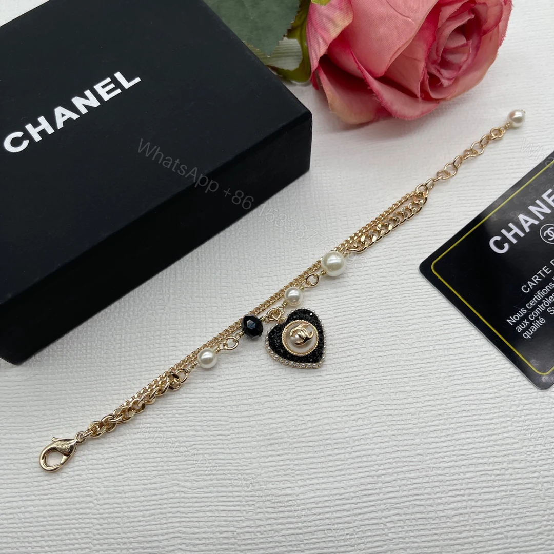 View 2 of EN – Lux Chanel Necklaces 042