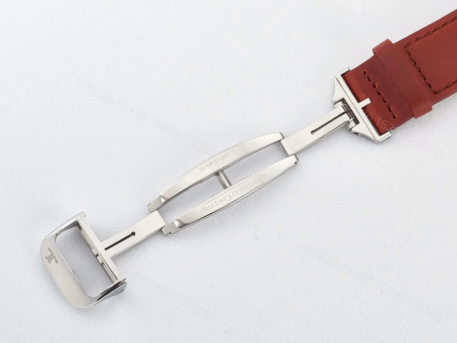 View 25 of Reverso Classic Duoface Small Seconds SS MGF Best Edition White Guilloché Dial on Red Leather Strap A854A