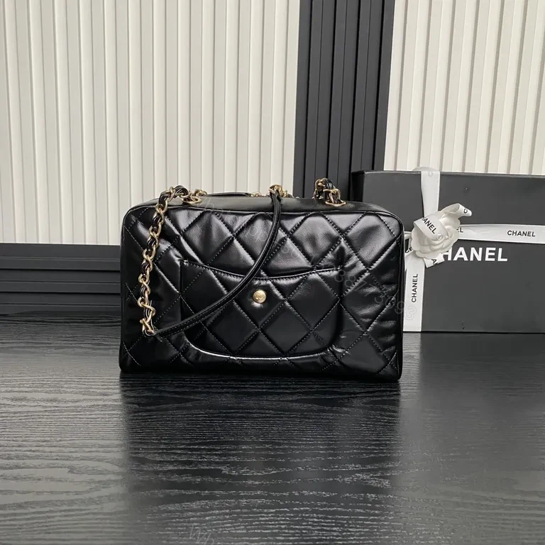View 9 of Chic Quilted Black Chain-Handle Bag: Luxury Everyday