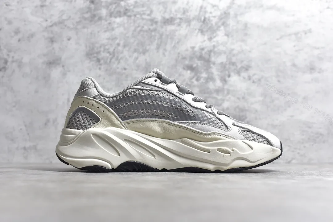 View 3 of YEEZY BOOST 700 V2 STATIC Reps