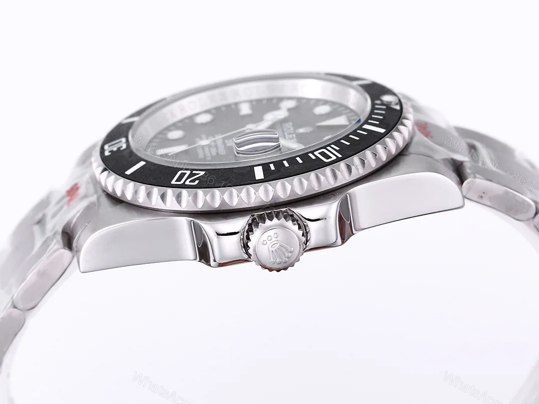 View 5 of Rolex Submariner Date Stainless Steel Black Cerachom ROLEX-SUB-DIW-CF40