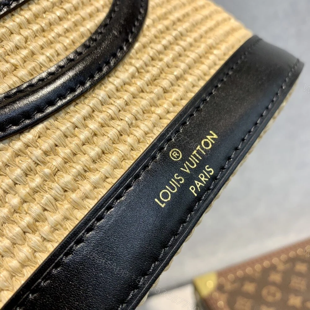 View 8 of Louis Vuitton Petit Bucket Black 24Cm M59961