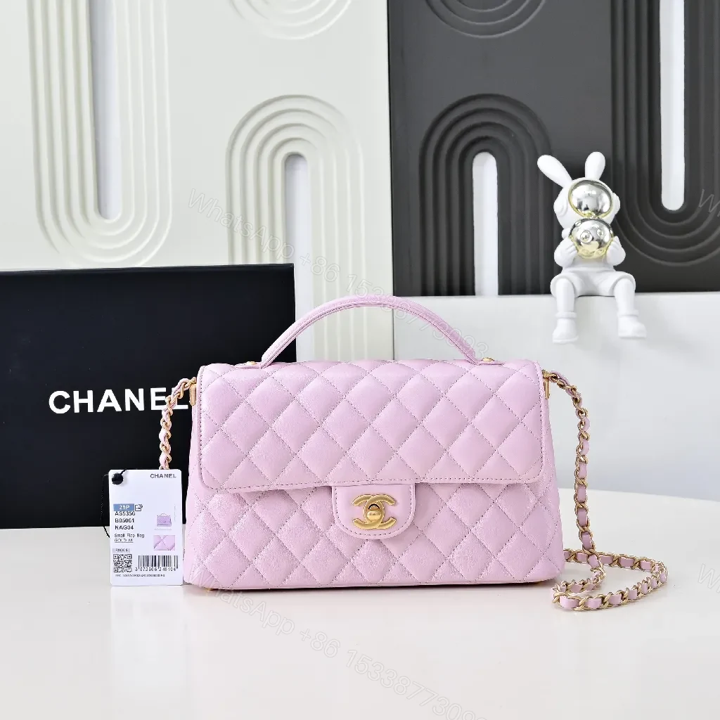 Chic Quilted Carryall Bag: Soft Pink, Gold Chain, Luxe Carryall — view 1