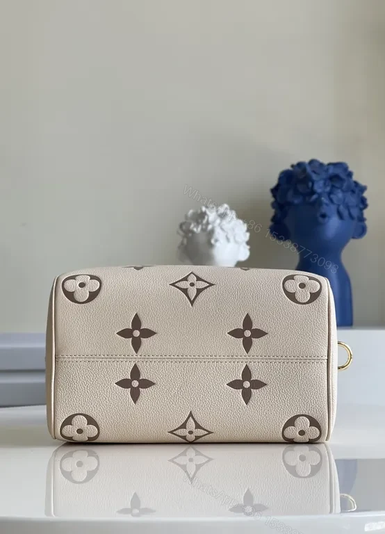View 6 of Beige Canvas Louis Vuitton Monogram Shoulder Bag