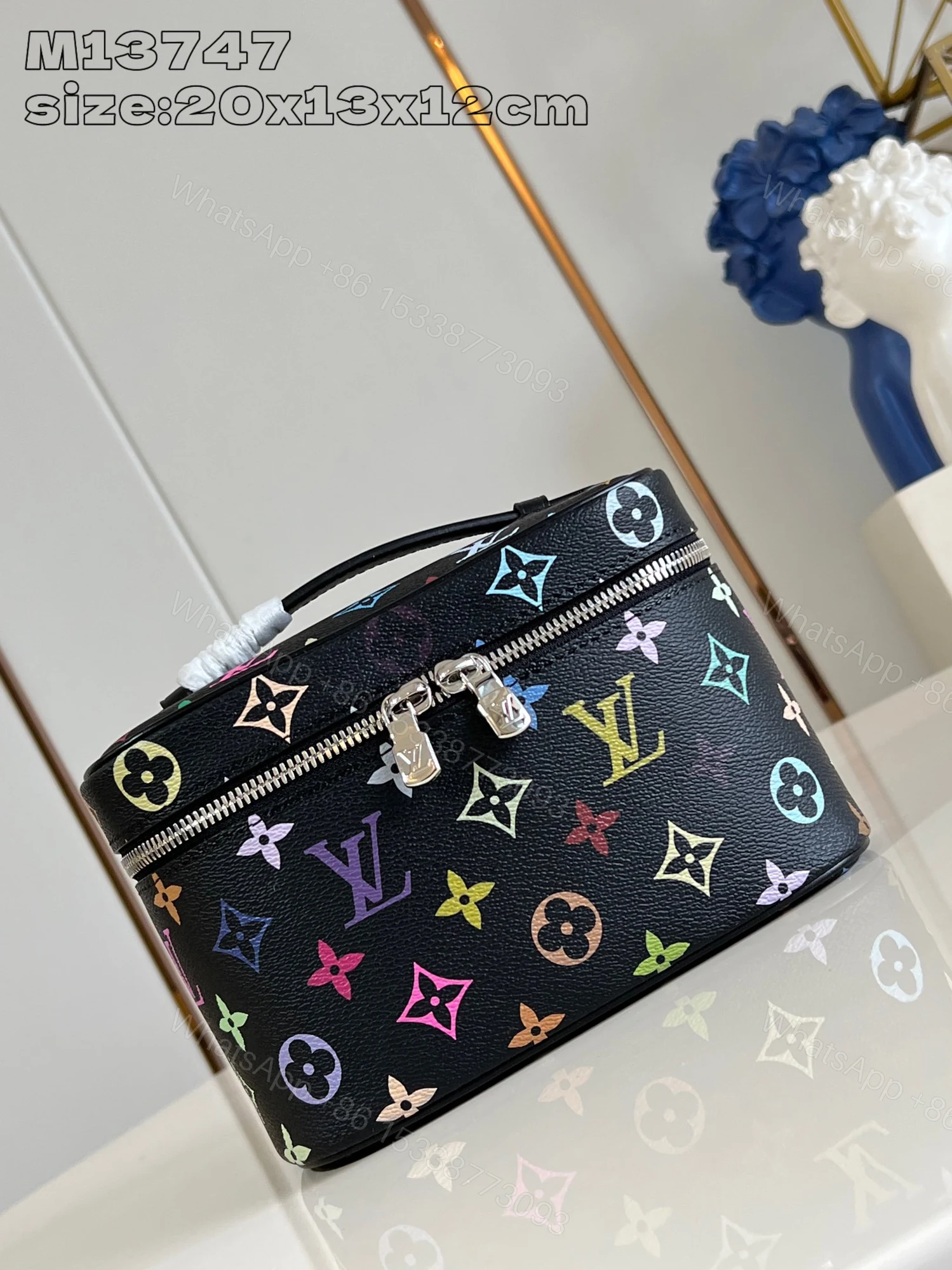 LV黑底彩色Monogram化妝包 高仿原單手提收納包 M13747 — view 1