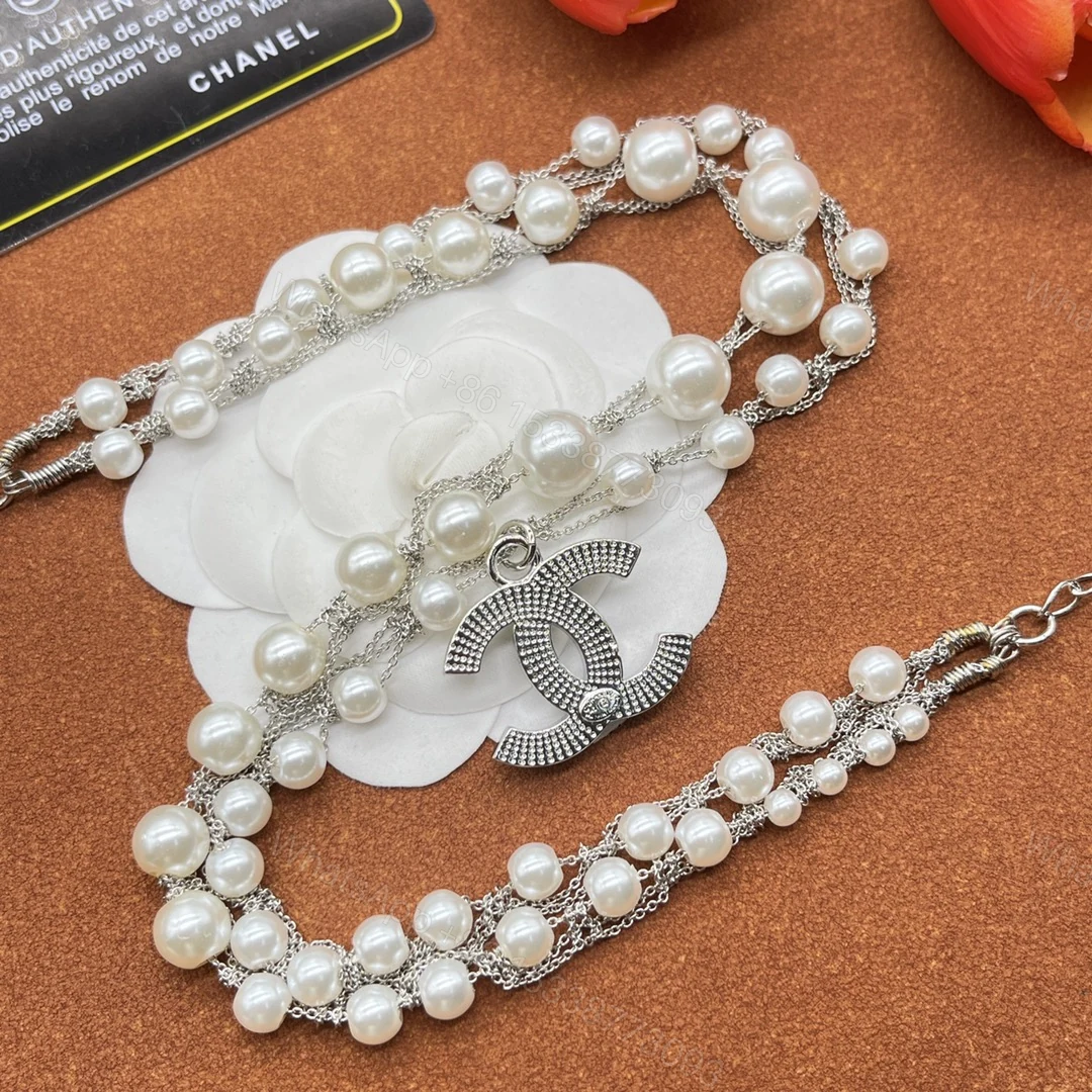 View 2 of EN – Lux Chanel Necklaces 030