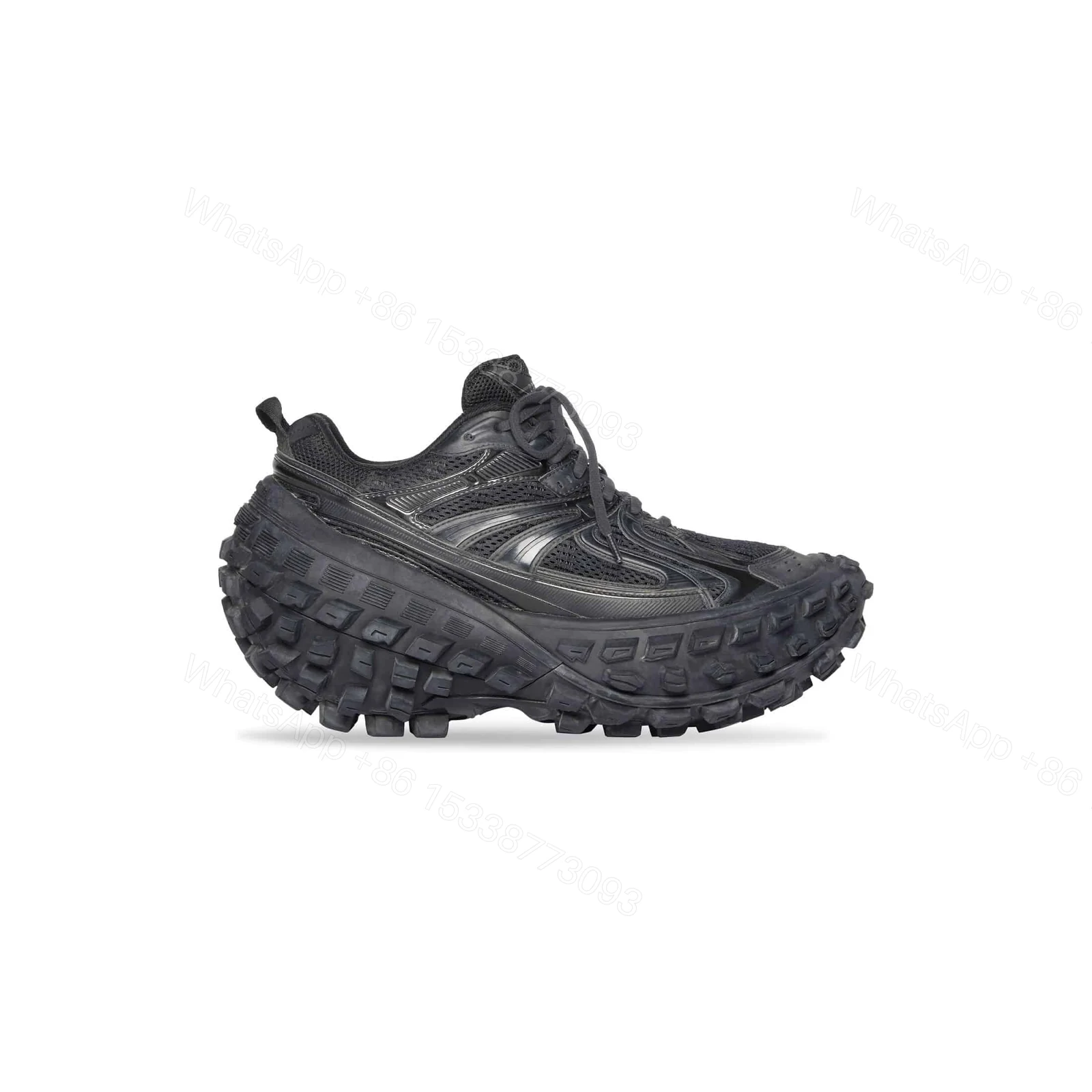 BALENCIAGA MEN’S DEFENDER TRAINERS – BB226 — view 1