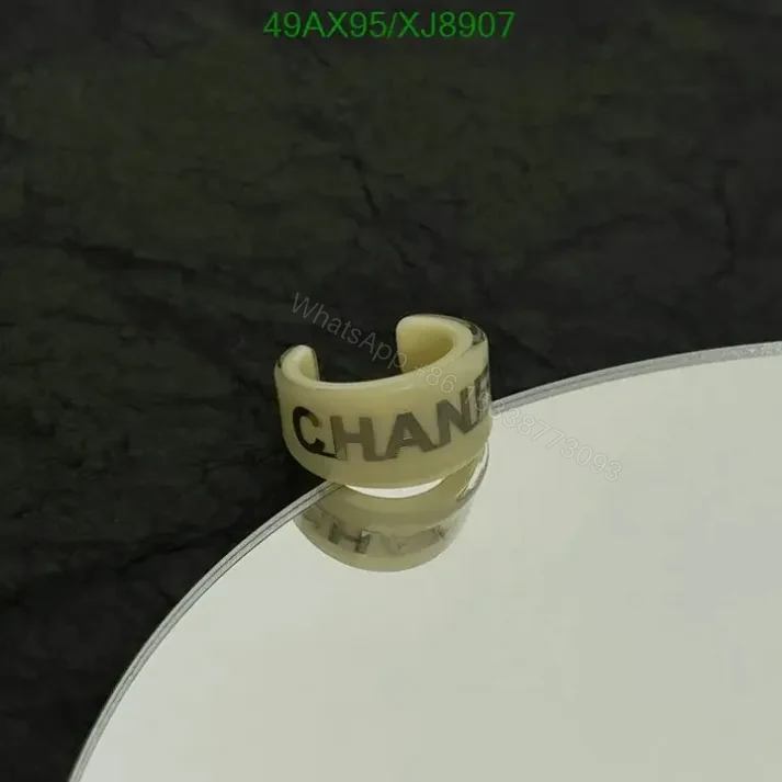 Chanel CC Logo Ring XJ89075 — view 1