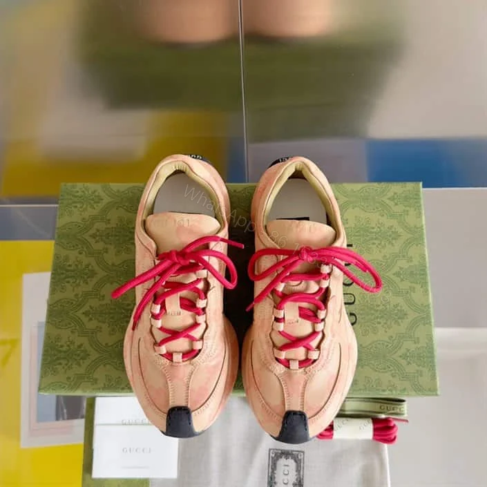 MEN’S GUCCI RUN SNEAKER – GC144 — view 1