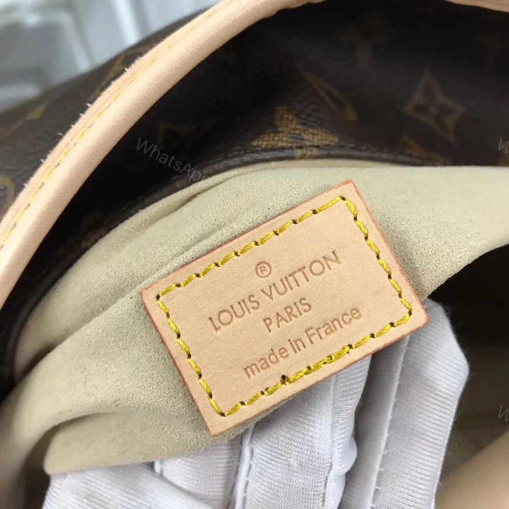View 7 of Louis Vuitton Artsy MM Monogram Brown 41Cm M44869