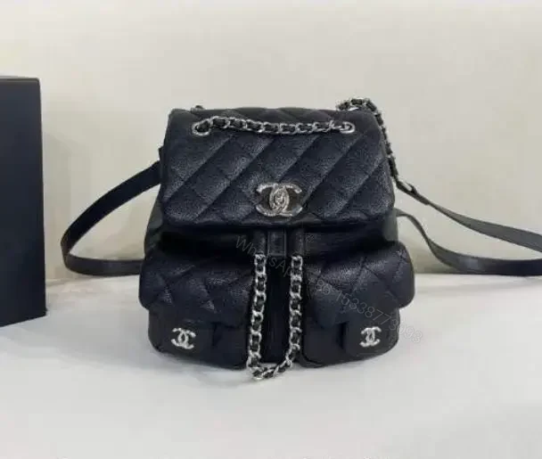 CHANEL — view 1