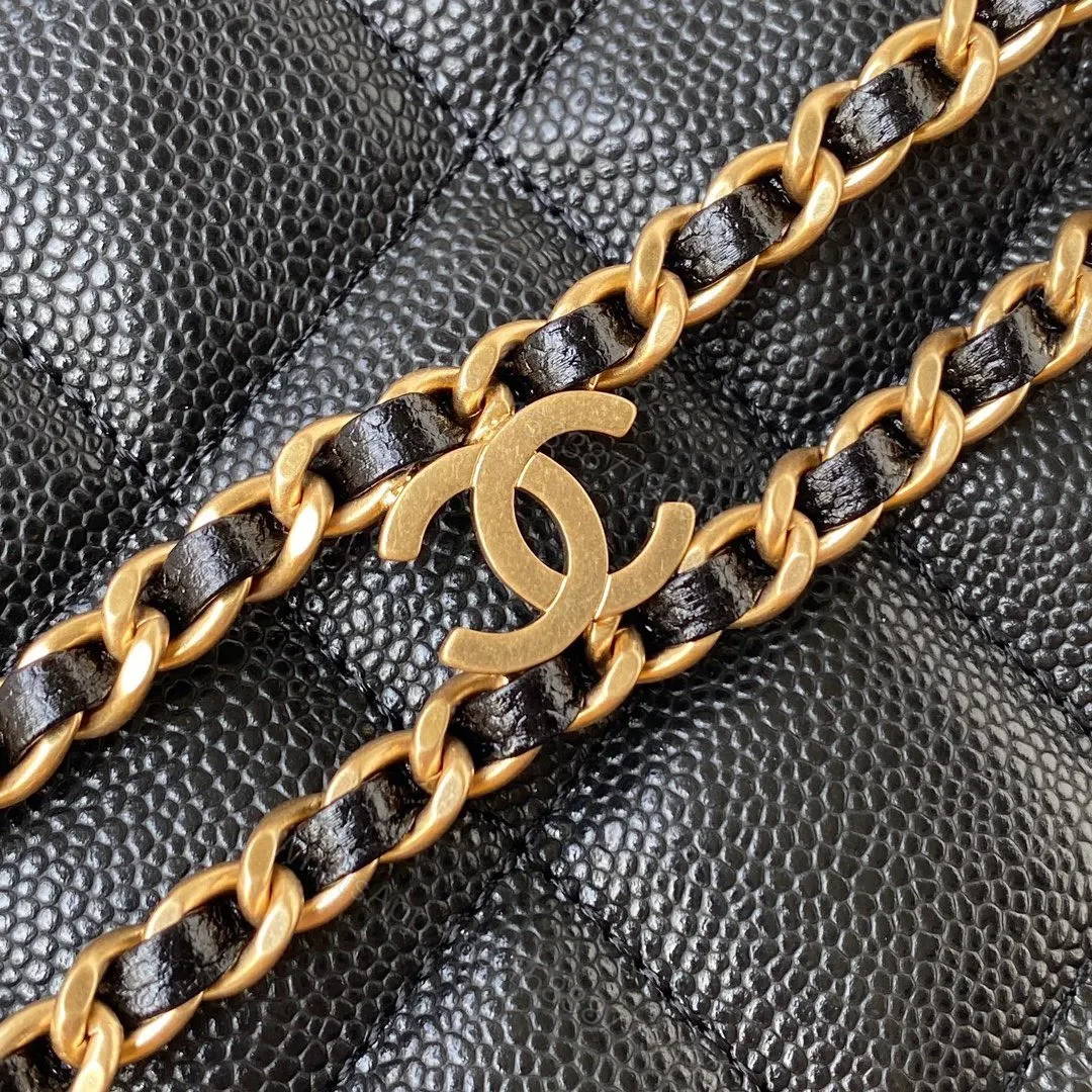 View 6 of Chanel Hobo Like Auth Handbags Pebbled Leather With Lock Gold 19x16cm