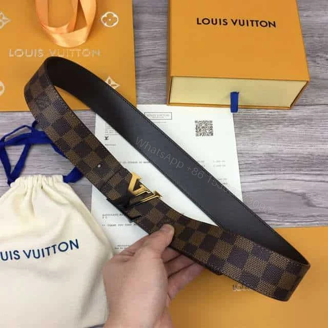 View 4 of LOUIS VUITTON INITIALES 40MM REVERSIBLE DAMIER EBENE CANVAS BELT – B89