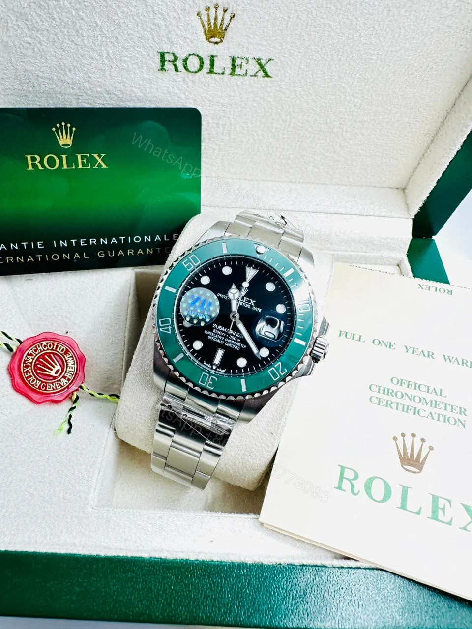 View 5 of Green Rolex Submariner