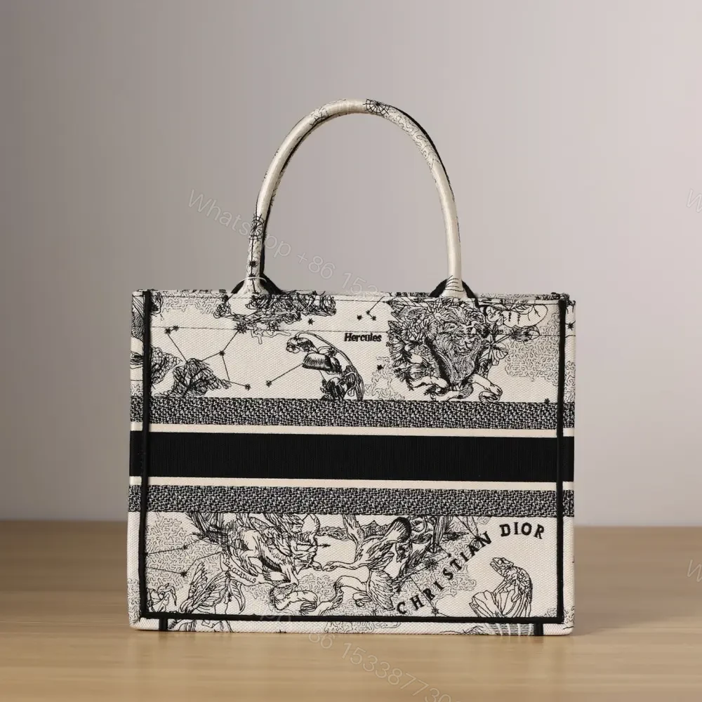 View 2 of 高仿Dior*BookTote系列Zodiac茹伊刺繡手袋M免檢版