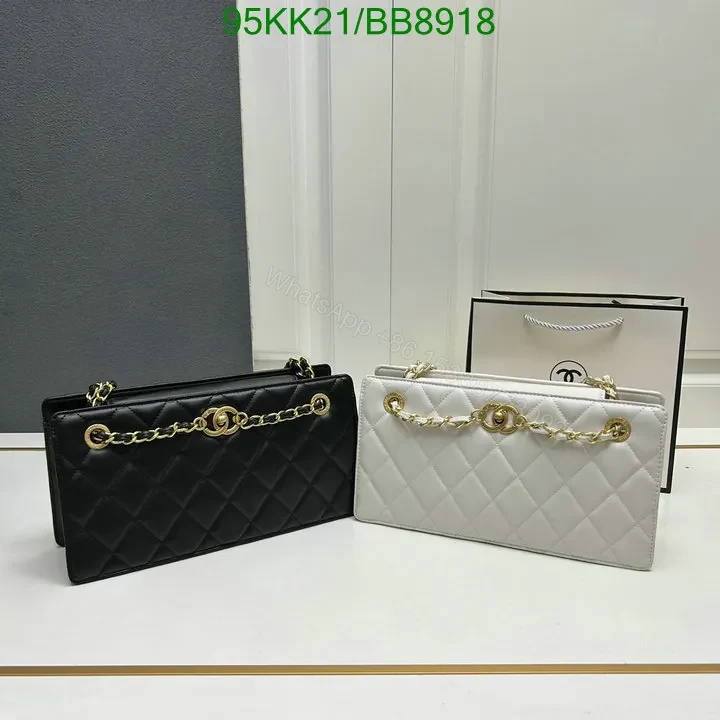 Chanel Street Style Black Leather Bag FT462 — view 3