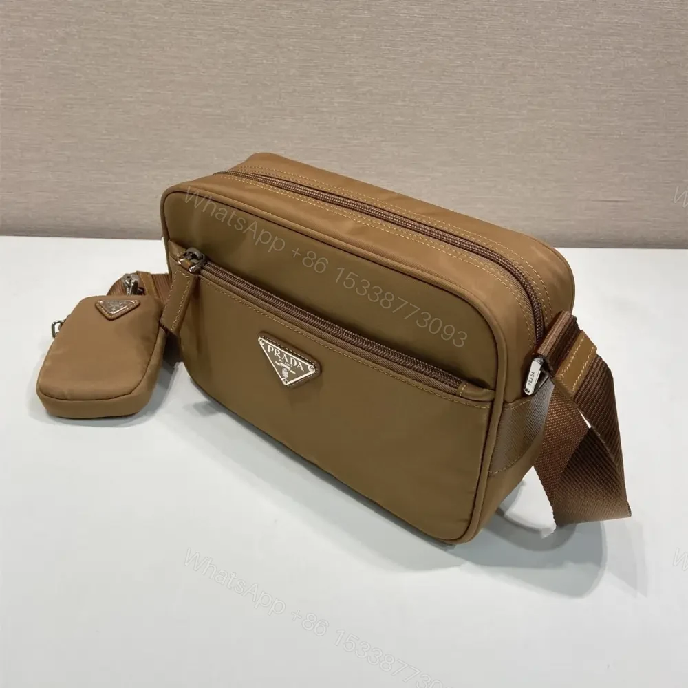 View 3 of 高仿Prada*RE-Nylon系列1BC167郵差包棕色免檢版