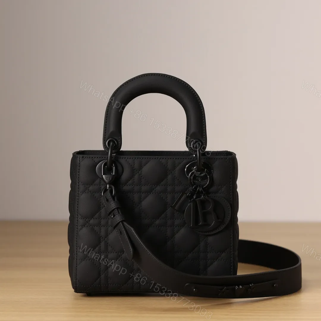 Dior Lady Matte Women’s Black Handbag 20cm — view 1