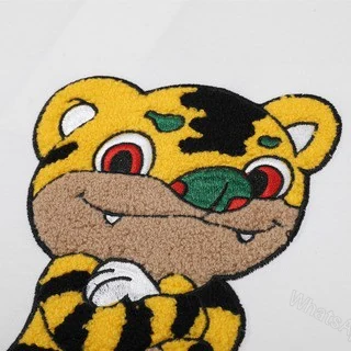 View 3 of GUCCI Tiger T-Shirt – GC0091