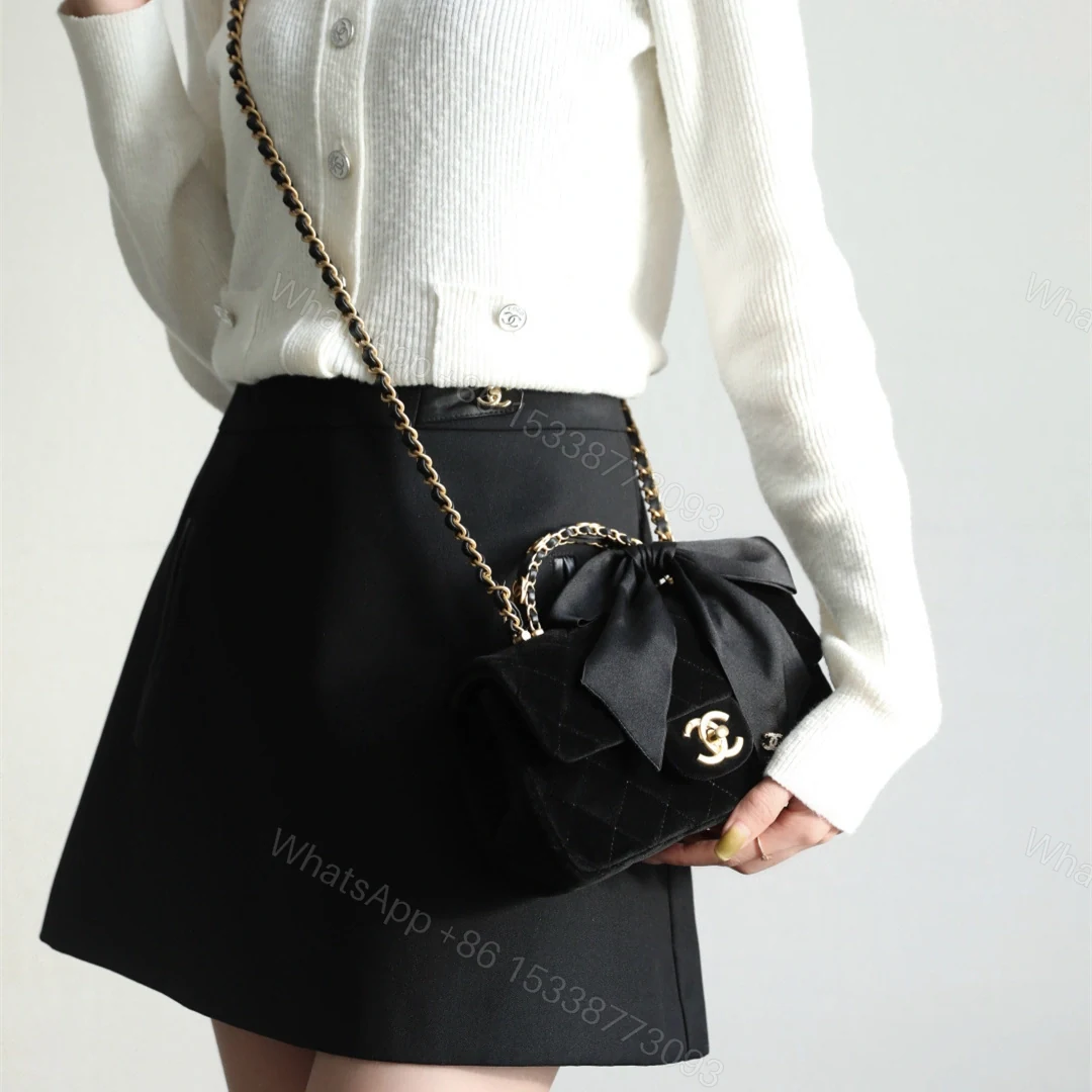 View 17 of 高仿Chanel*25K系列AS5875蝴蝶結絲絨單肩包Mini免檢版