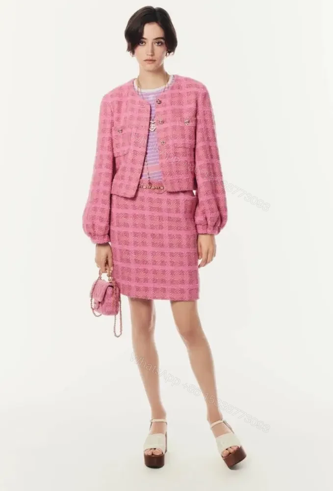 CHANEL — view 1