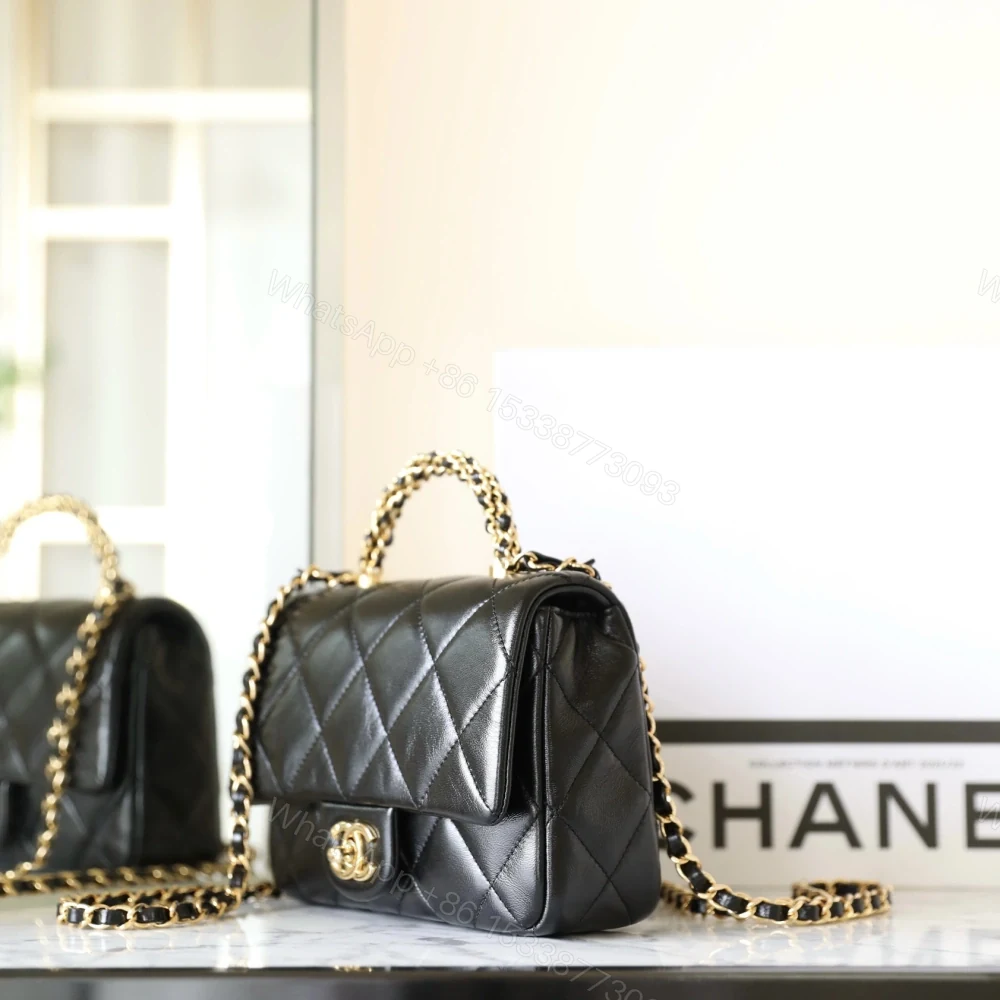 View 5 of 高仿Chanel*24B系列AS5032小羊皮單肩包黑色小號免檢版