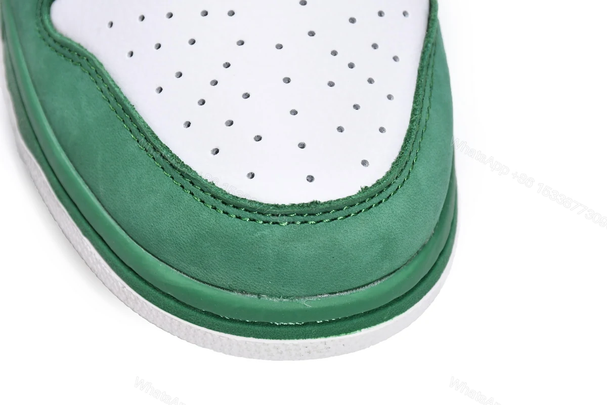 View 6 of Nike Dunk SB Low HeineKen 304292-302