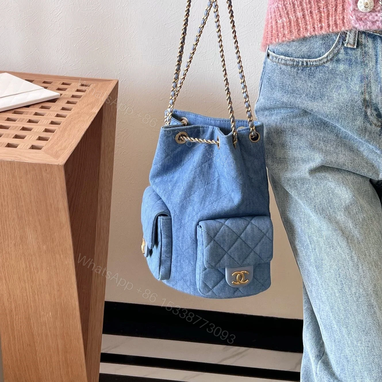 View 14 of 高仿Chanel*25C系列AS5310水洗丹寧牛仔雙肩袋免檢版