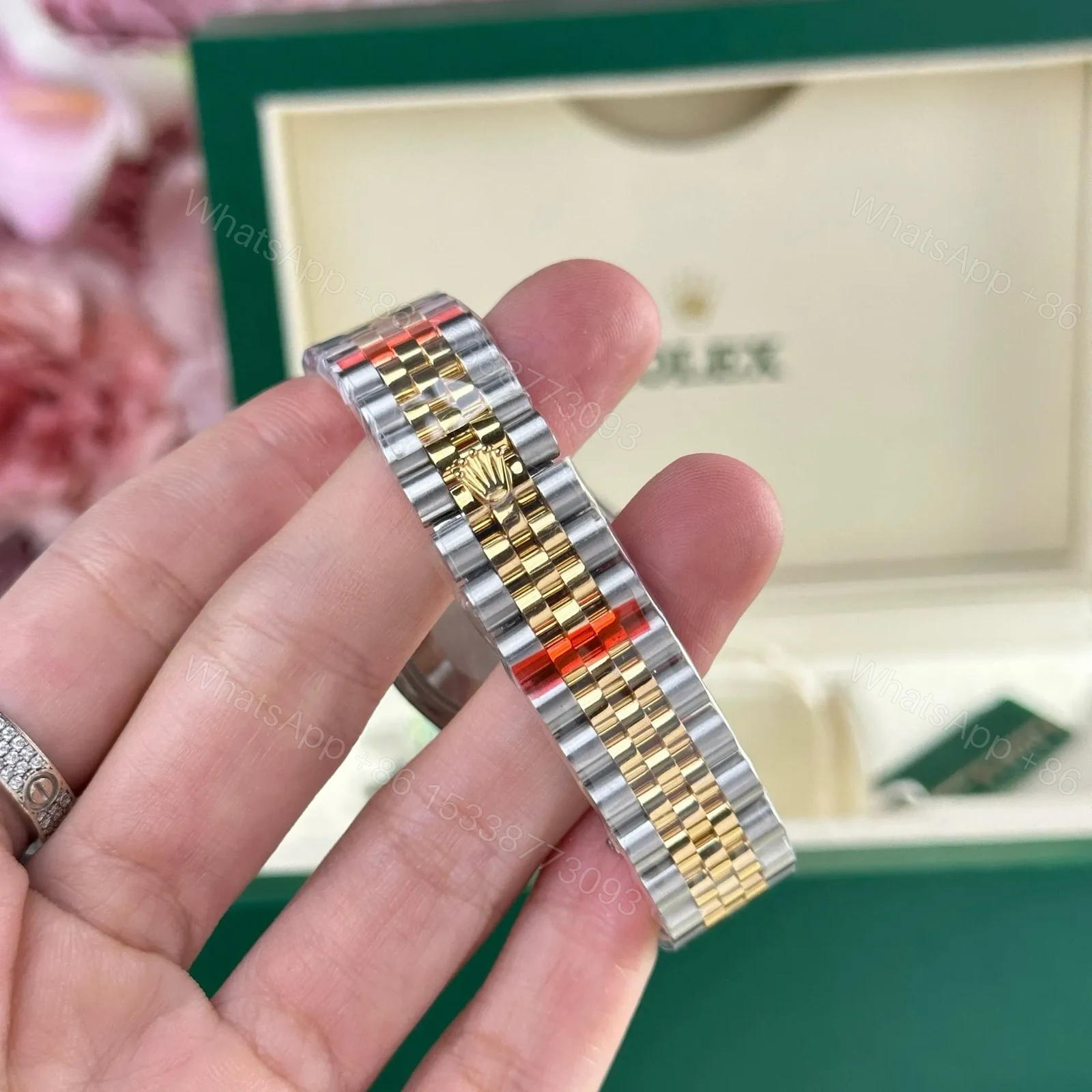 View 5 of Rolex Datejust White Roman Dial 126233-0029 36 mm