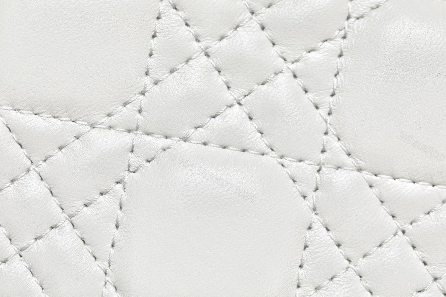 View 3 of Dior My Lady Rep 11 High-end Women’s Handbag White Silver Lock 20×16.5cm