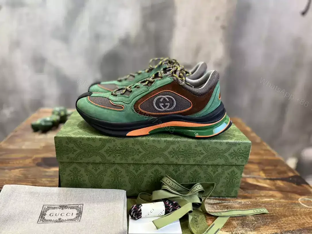 View 2 of GUCCI RUN SNEAKERS IN GREEN – GC163