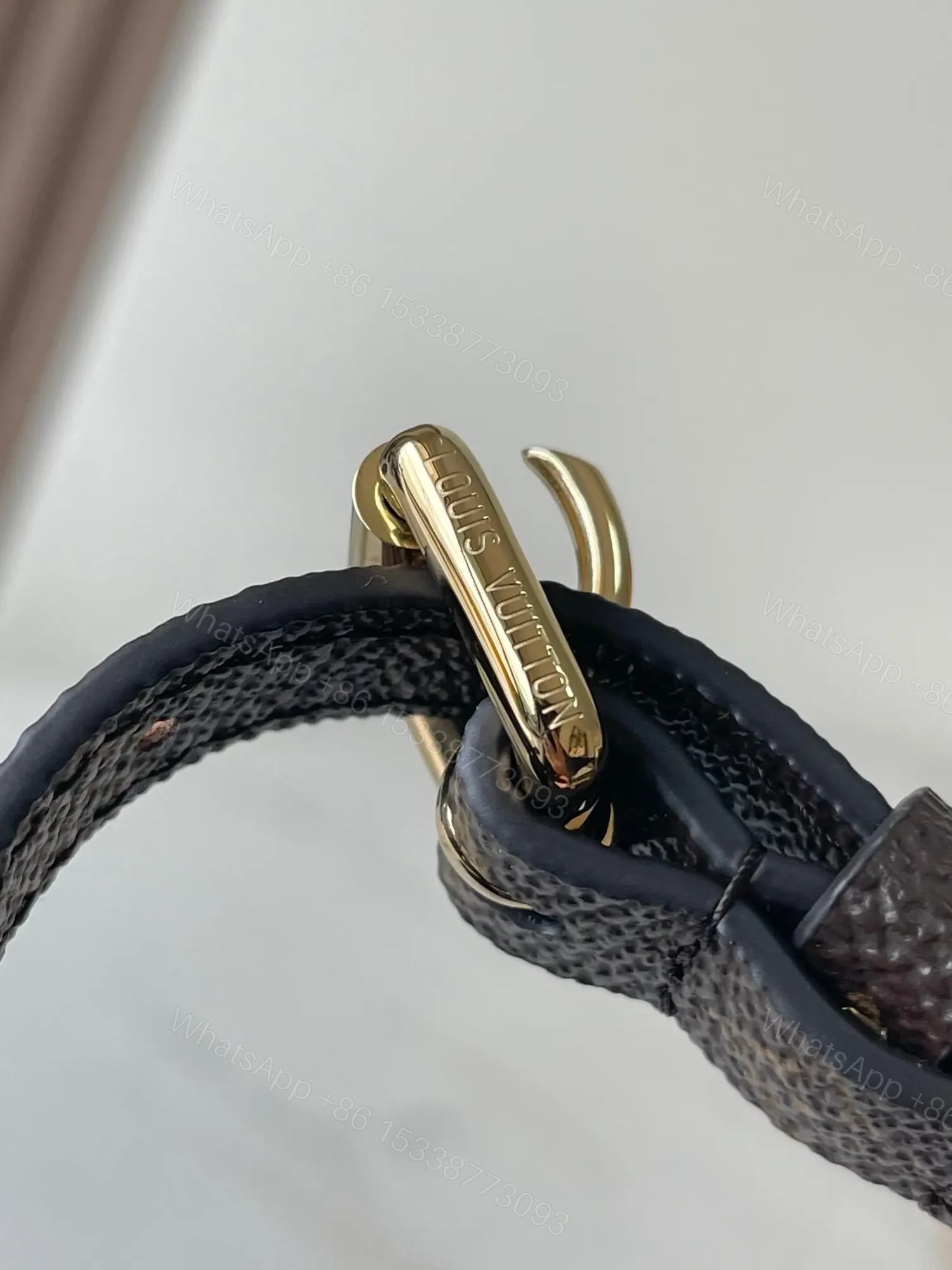 View 3 of LV Multipass Black M28029